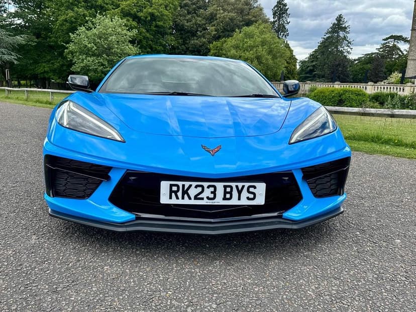 Featured image of 2023 Blue Chevrolet Corvette Stingray 6.2 V8 3LT DCT Euro 6 2dr