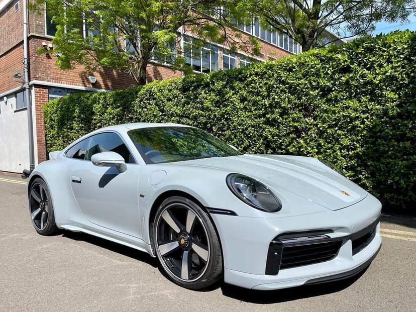 Featured image of Porsche 911 Sport Classic