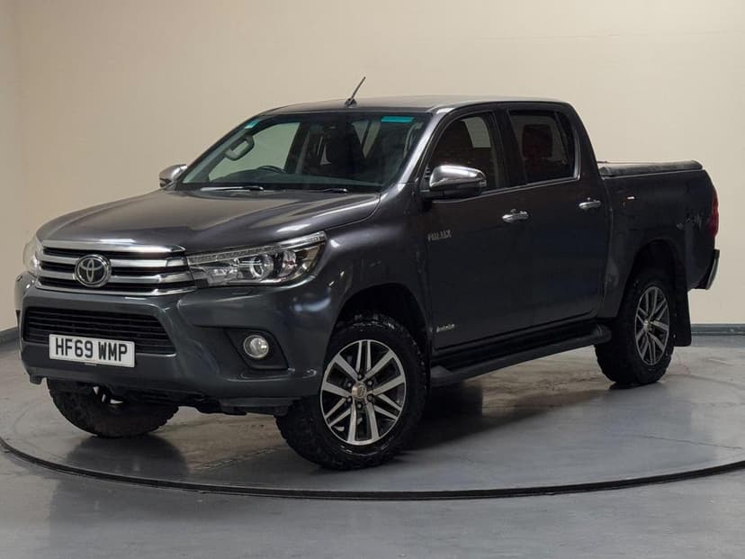 Featured image of 2019 Toyota Hilux 2.4 D-4D Invincible